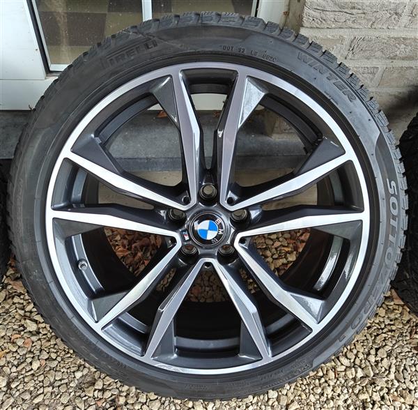 Grote foto 19 bmw m velgen winterbanden pirelli auto onderdelen banden en velgen