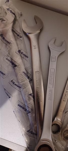 Grote foto nieuw handgereedschap set doe het zelf en verbouw handgereedschap