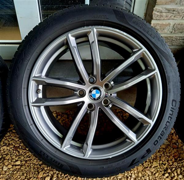 Grote foto 18 bmw m velgen zomerbanden pirelli auto onderdelen banden en velgen