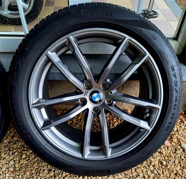 Grote foto 18 bmw m velgen zomerbanden pirelli auto onderdelen banden en velgen