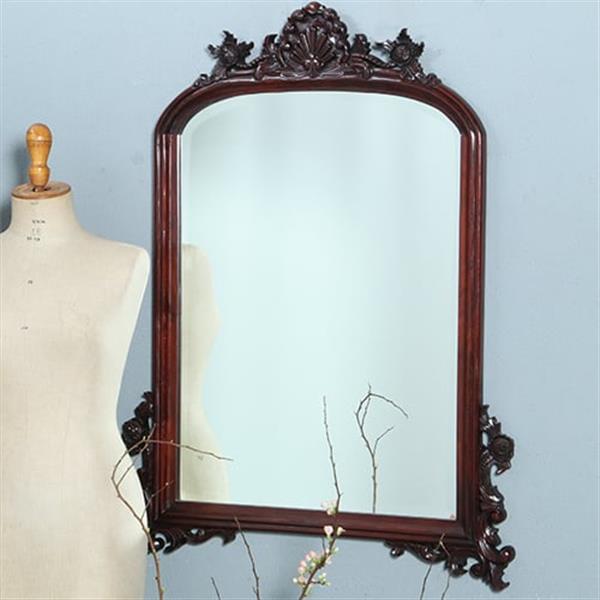 Grote foto getoogde mahonie schouwspiegel met gestoken onderhoeken en kroon no.361835 antiek en kunst spiegels