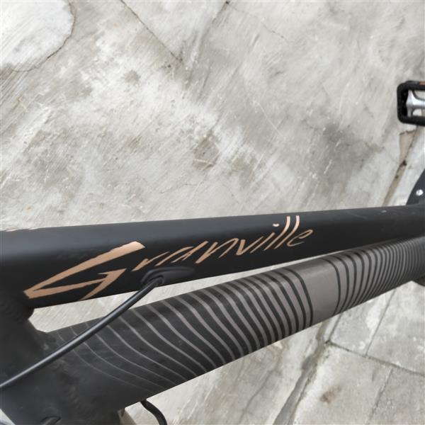 Grote foto damesfiets mag weg wegens auto fietsen en brommers damesfietsen