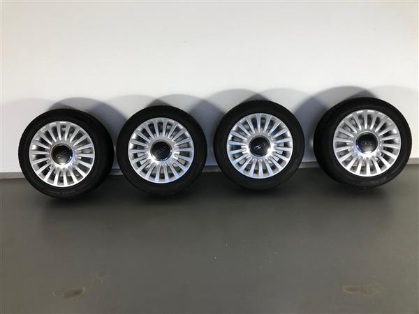Grote foto velgen met zomerbanden voor fiat 500 auto onderdelen banden en velgen