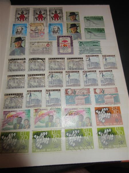 Grote foto grote verzameling postzegels wereldwijd verzamelen postzegels overige