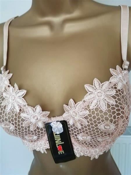 Grote foto chique goudbeige bh met slip voor d cups kleding dames ondergoed en lingerie