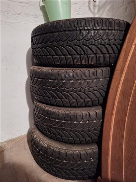 Grote foto winterbanden auto onderdelen banden en velgen