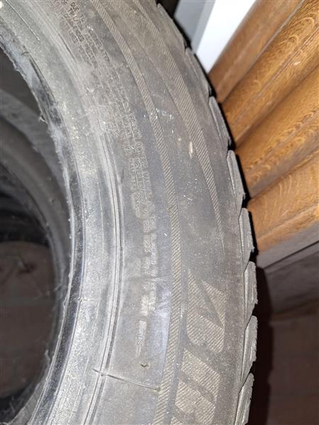 Grote foto winterbanden auto onderdelen banden en velgen