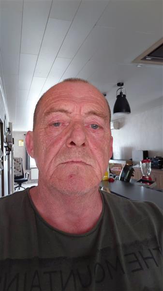 Grote foto vaste relatie gezocht contacten en berichten man zoekt vrouw