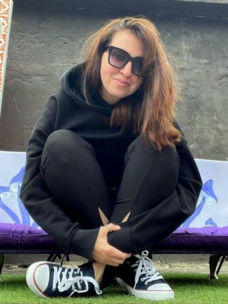 Grote foto heb jij aan 1 vrouw genoeg contacten en berichten vrouw zoekt man