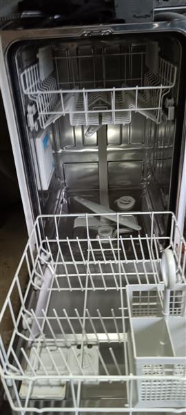 Grote foto superaanbod witgoed en apparatuur vaatwasmachines