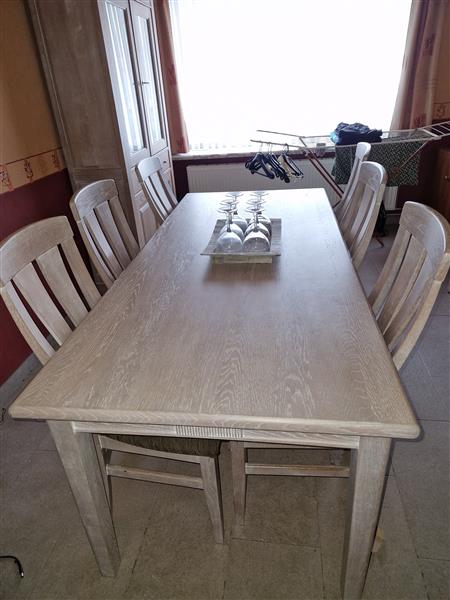 Grote foto gratis af te halen huis en inrichting complete eetkamers