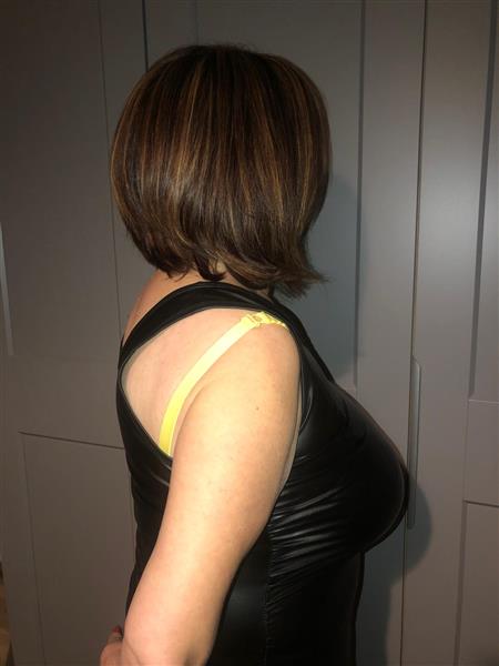 Grote foto koppel geeft massage aan vrouw erotiek erotische massages