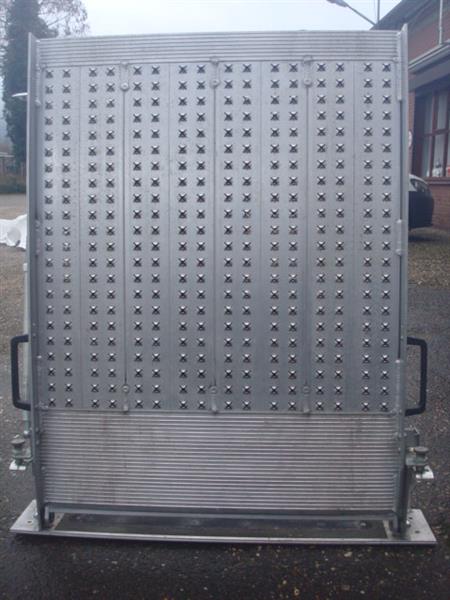 Grote foto oprijplaat van het merk altec hoogte 125 cm auto diversen gereedschap