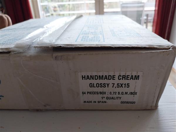 Grote foto nieuwe glanzende wandtegels doe het zelf en verbouw tegels