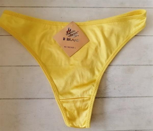 Grote foto prachtige goudgele gesatineerde string nieuw kleding dames ondergoed en lingerie
