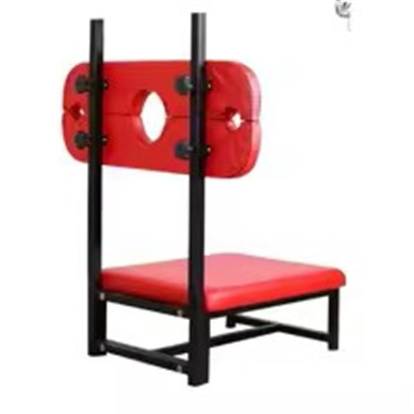 Grote foto nieuwe bondage banken en schavot in een erotiek sm toys