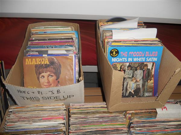 Grote foto 45 toeren singels met originele hoes muziek en instrumenten platen elpees singles
