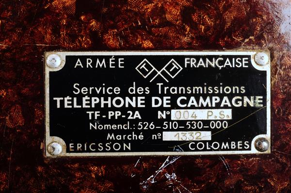 Grote foto oude franse veldtelefoon in goede staat audio tv en foto beamers en projectie apparatuur