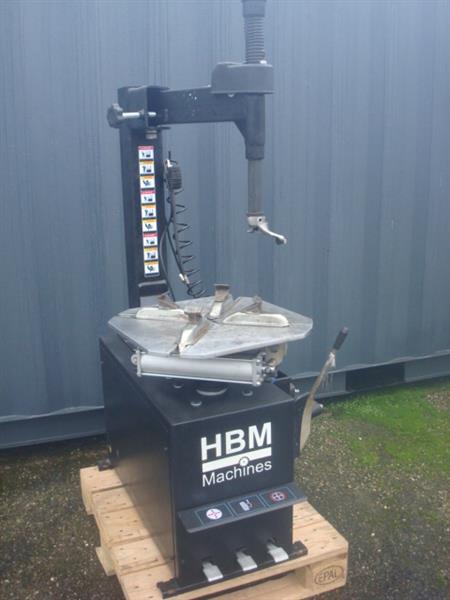 Grote foto autobanden motorbanden demonteer apparaat hbm auto diversen gereedschap