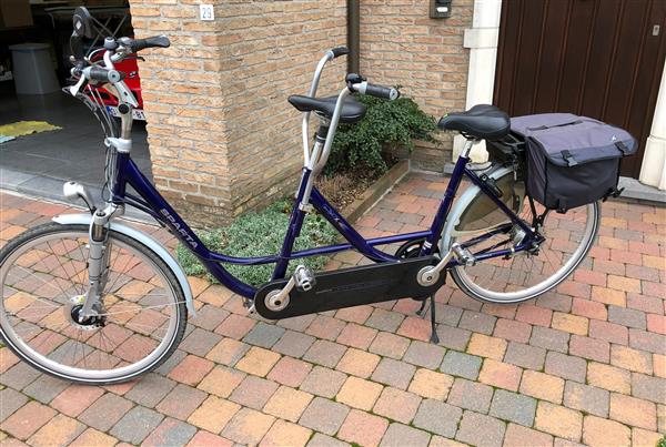 Grote foto fiets tandem fietsen en brommers tandems