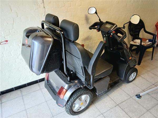 Grote foto afiscooter s 2 persoons e mobiel diversen brommobielen en scootmobielen
