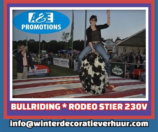 Grote foto verhuur mechanische rodeostier usa attractie huren diversen overige diversen