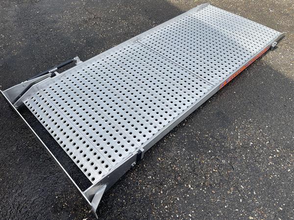 Grote foto oprijplaat euro rampe amf bruns 240cm x 90cm auto diversen gereedschap