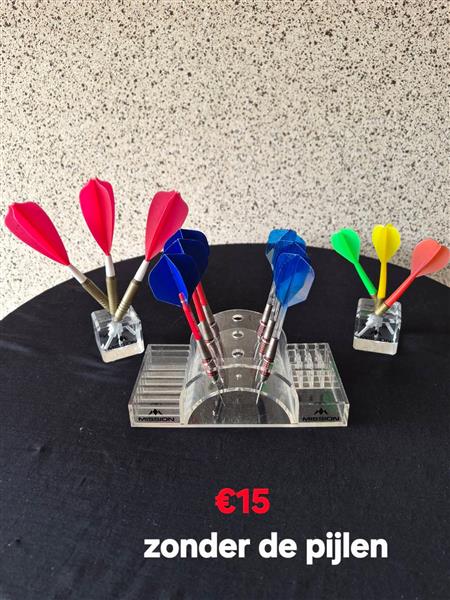 Grote foto diverse darts setjes sport en fitness darts