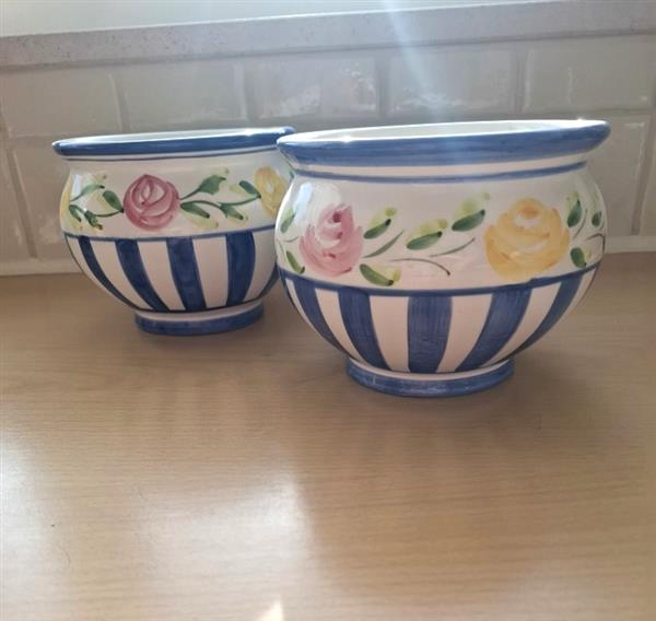 Grote foto 2 handgeschilderde portugese bloempotten tuin en terras bloempotten