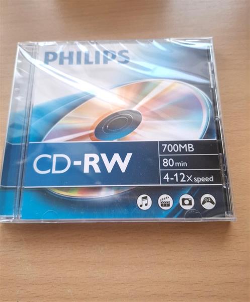 Grote foto box met 9 sealed cd rw van philips computers en software cd roms dvd en blu rays schrijfbaar