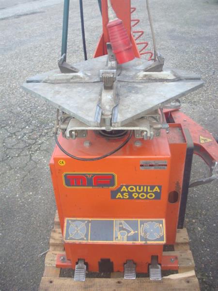 Grote foto banden de montage apparaat mf aquila as 900 380v auto diversen gereedschap