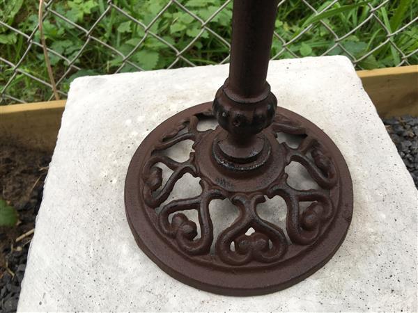 Grote foto 1 bruin vogelbad gietijzer bruin rust gemoffeld mooi tuin en terras tuindecoratie