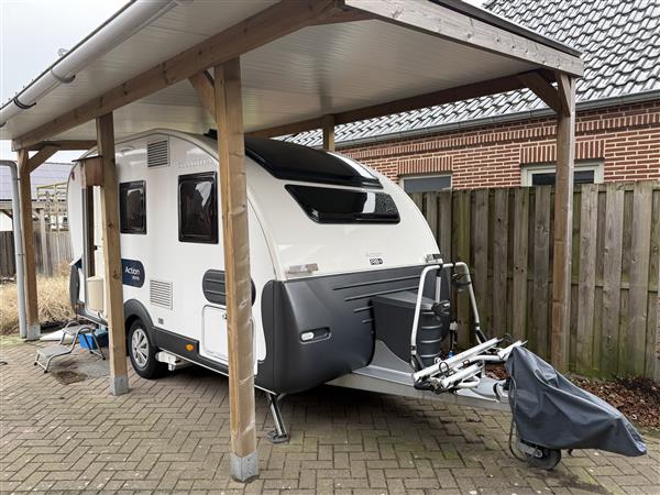 Grote foto adria action 391 pd 2020 met mover luifel caravans en kamperen caravan