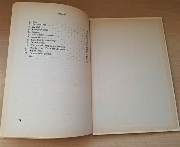 Grote foto geheim blijft geheim c.m. van den berg akkerman boeken jeugd onder 10 jaar