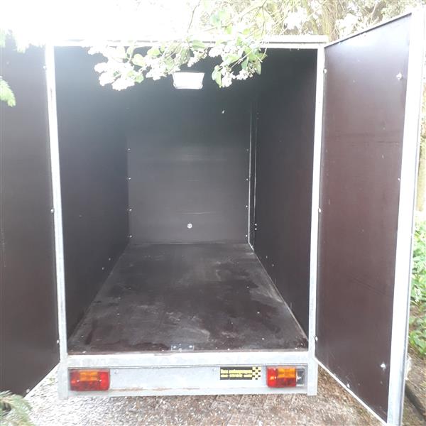 Grote foto gesloten aanhangwagen 750 kg auto diversen aanhangers