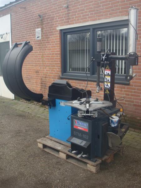 Grote foto banden monteer apparaat balanceer apparaat auto diversen gereedschap