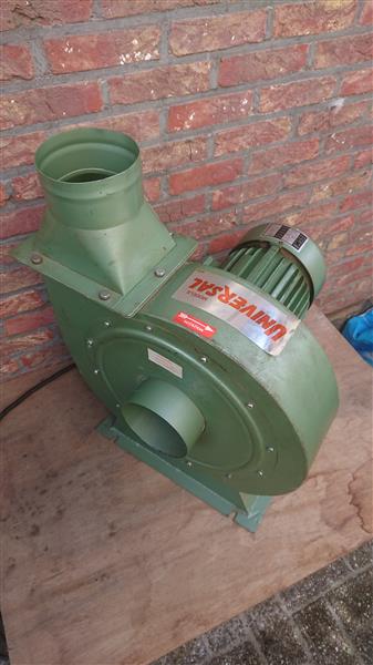 Grote foto houtspaander afzuiging doe het zelf en verbouw gereedschappen en machines