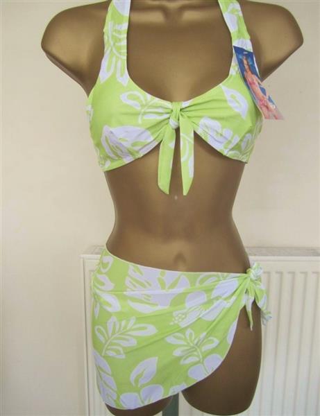 Grote foto mooie 3 delige bikini in pistache en wit kleding dames badmode en zwemkleding
