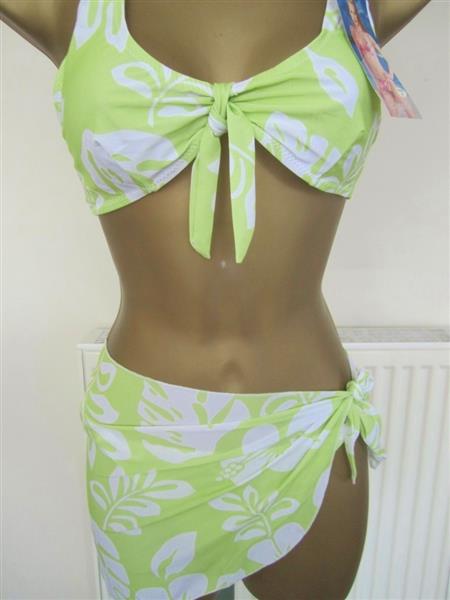 Grote foto mooie 3 delige bikini in pistache en wit kleding dames badmode en zwemkleding