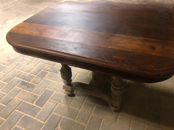 Grote foto antieke tafel huis en inrichting eettafels