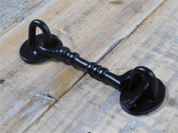 Grote foto een mooie windhaak mat zwarte smeedijzeren haak doe het zelf en verbouw materialen en producten