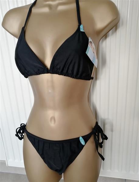 Grote foto mooie zwarte triangel bikini small en medium kleding dames badmode en zwemkleding