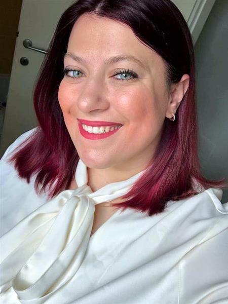 Grote foto stevige vrouw zoekt leuke man contacten en berichten vrouw zoekt man