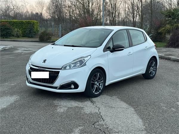 Grote foto peugeot 208 1.2 pure tech 82 ch mai 2017 auto peugeot