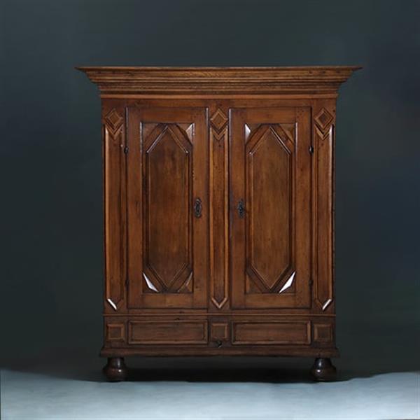 Grote foto stoere 17e eeuwse 2 deurs kast op bolpoten prachtige patina oude kleur no.371405 antiek en kunst stoelen en banken