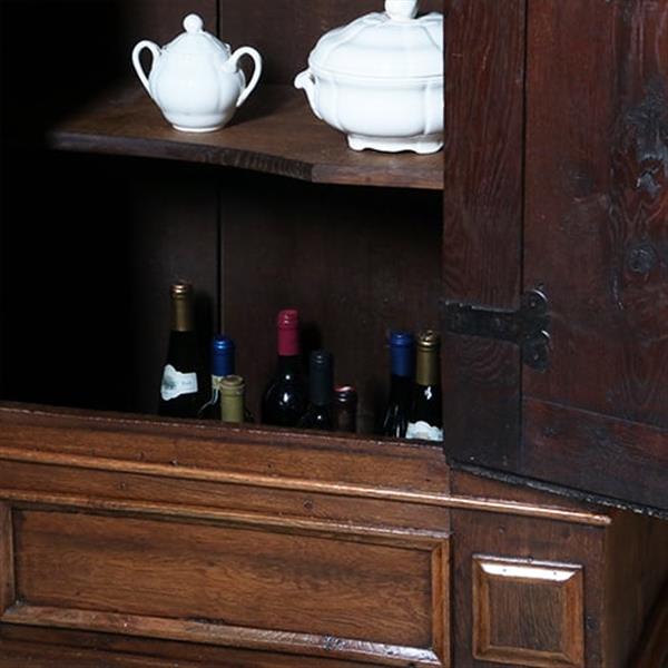 Grote foto stoere 17e eeuwse 2 deurs kast op bolpoten prachtige patina oude kleur no.371405 antiek en kunst stoelen en banken