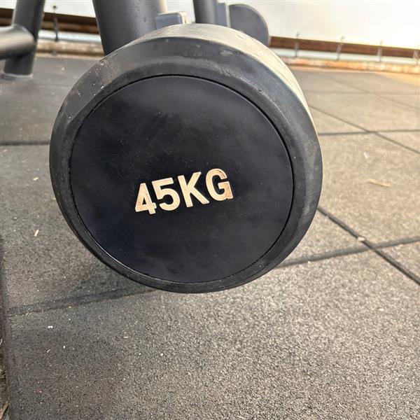 Grote foto technogym barbell rack incl. barbells zwart sport en fitness fitness