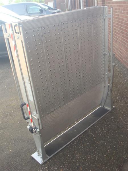 Grote foto oprijplaat altec 250x100 scootmobiel rolstoel auto diversen gereedschap