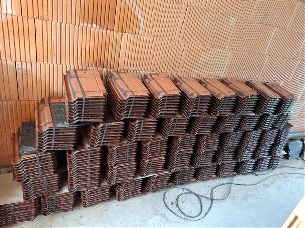 Grote foto nieuwe dakpannen overschot nieuwbouw doe het zelf en verbouw dakbedekking