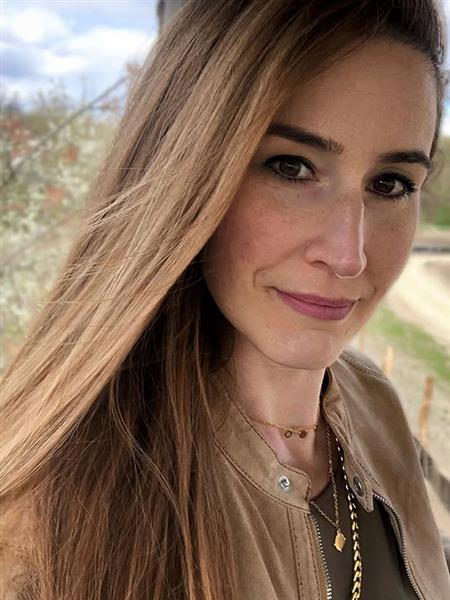 Grote foto zoek jij een vrouw zonder kids contacten en berichten vrouw zoekt man